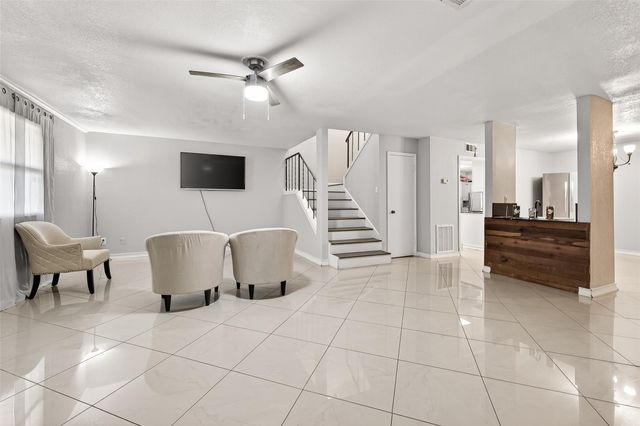 5930 Arncliffe Drive, Houston, TX 77088