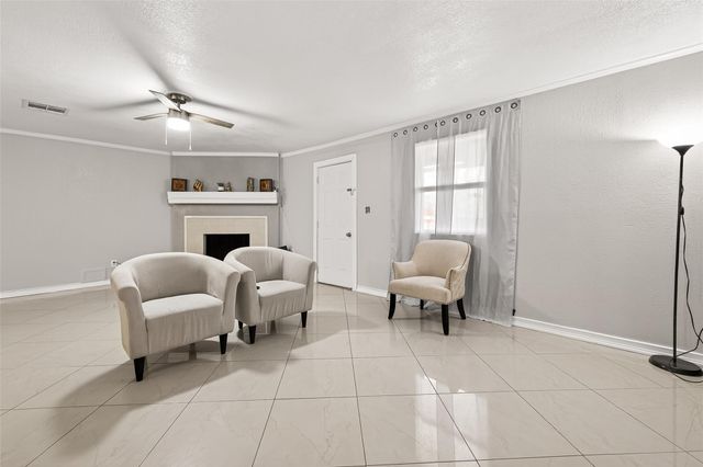 5930 Arncliffe Drive, Houston, TX 77088