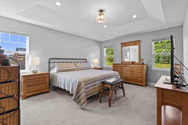 9154 Creekside CIRCLE, Pleasant Prairie, WI 53158