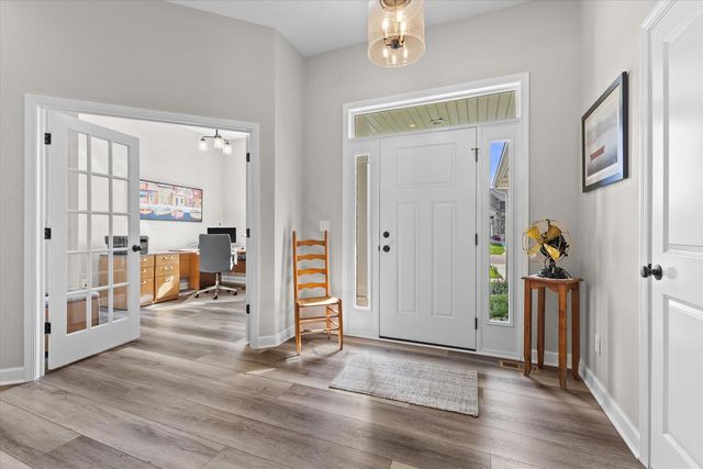 9154 Creekside CIRCLE, Pleasant Prairie, WI 53158