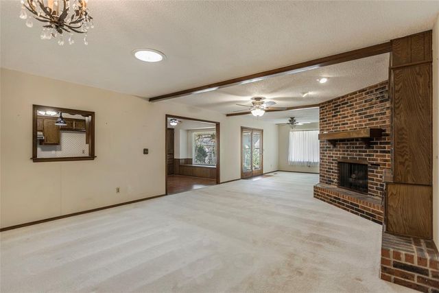 2008 Bella Vista Drive, Edmond, OK 73013