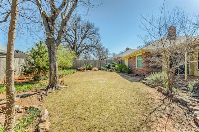 2008 Bella Vista Drive, Edmond, OK 73013