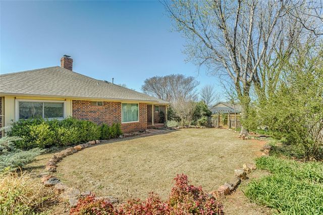 2008 Bella Vista Drive, Edmond, OK 73013