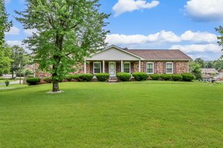 106 CRESTMORE DRIVE, Clarksville, TN 37040