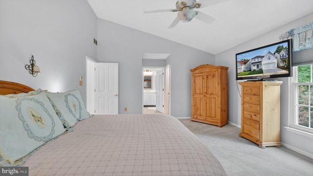 2441 KEMPER RD, Crofton, MD 21114