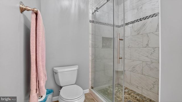 2441 KEMPER RD, Crofton, MD 21114