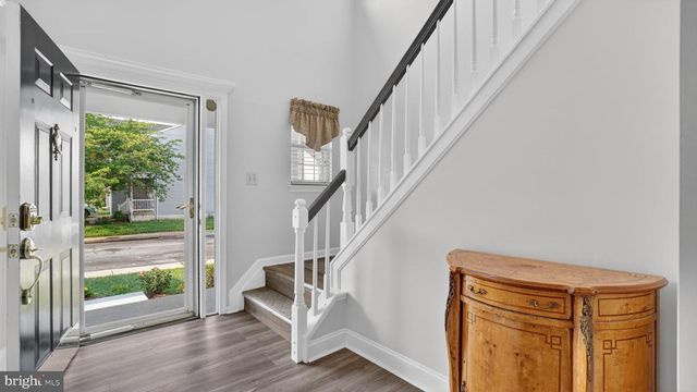 2441 KEMPER RD, Crofton, MD 21114