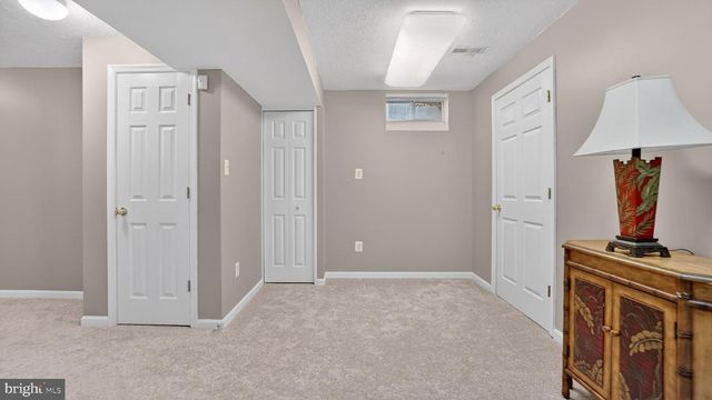 2441 KEMPER RD, Crofton, MD 21114