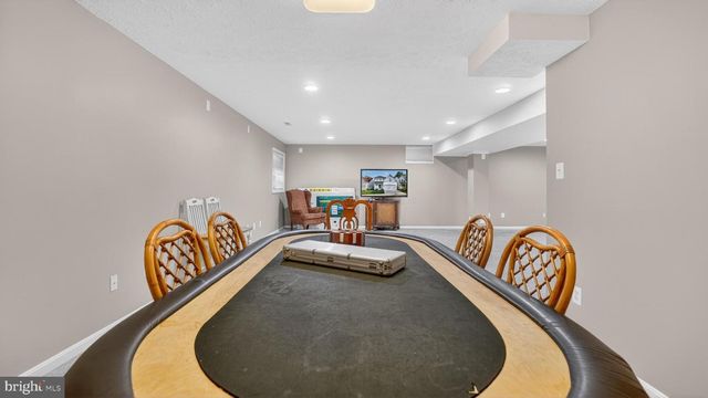 2441 KEMPER RD, Crofton, MD 21114
