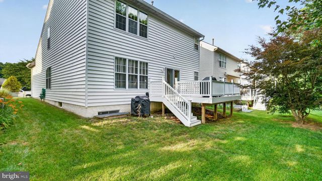 2441 KEMPER RD, Crofton, MD 21114