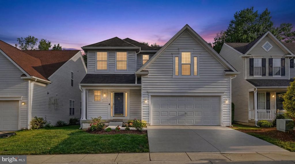 2441 KEMPER RD, Crofton, MD 21114