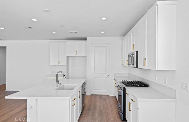 25164 Forest Hills Drive, Menifee, CA 92585