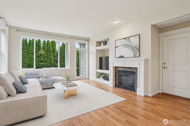 18200 NE 110th Street, Redmond, WA 98052