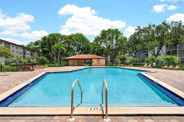 12955 SW 16th Court 113M, Pembroke Pines, FL 33027