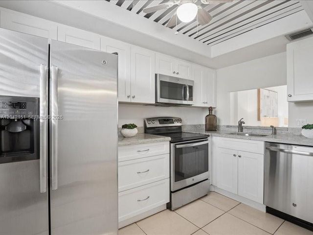 117 Royal Park Drive 3F, Oakland Park, FL 33309
