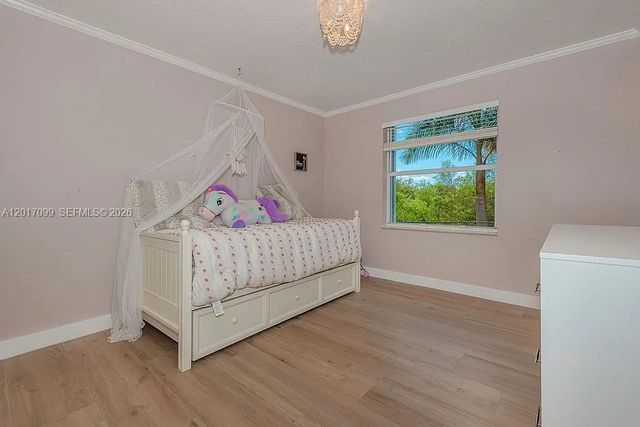 19871 SW 3rd Pl, Pembroke Pines, FL 33029