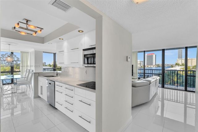 2017 S Ocean Dr 409, Hallandale Beach, FL 33009