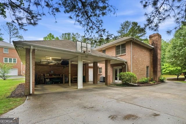 8865 Carroll Manor Drive, Sandy Springs, GA 30350
