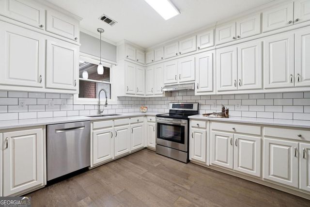 8865 Carroll Manor Drive, Sandy Springs, GA 30350