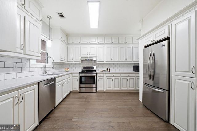 8865 Carroll Manor Drive, Sandy Springs, GA 30350