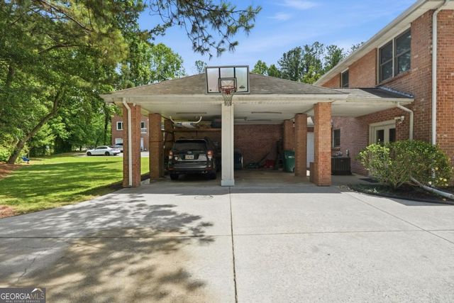 8865 Carroll Manor Drive, Sandy Springs, GA 30350