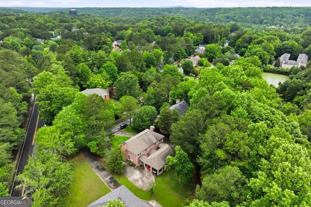 8865 Carroll Manor Drive, Sandy Springs, GA 30350