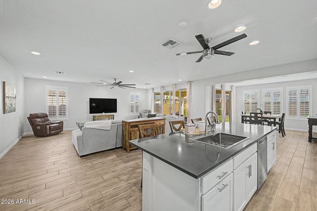 19591 W San Miguel Avenue, Litchfield Park, AZ 85340