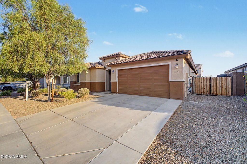 19591 W San Miguel Avenue, Litchfield Park, AZ 85340 — photo 3