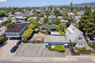 1535 Ashby Ave, Berkeley, CA 94703