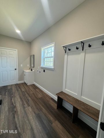 148 Whitson Drive, Elizabethton, TN 37643