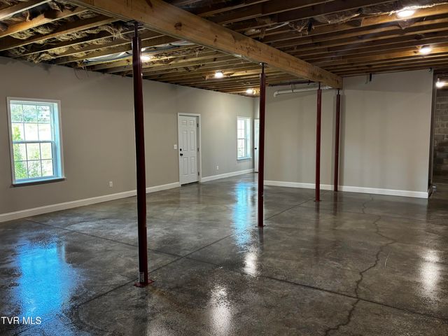 148 Whitson Drive, Elizabethton, TN 37643