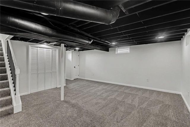 10504 E 25th Terrace, Independence, MO 64052