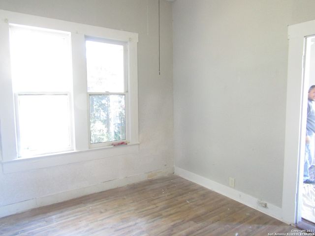134 Gladstone, San Antonio, TX 78214