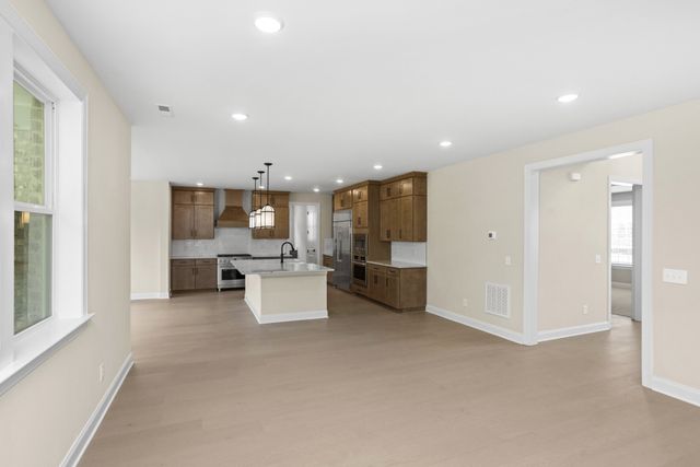 5954 Hunt Valley Drive, Spring Hill, TN 37174