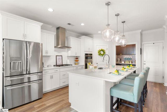 25 Caventon Drive, Simpsonville, SC 29681