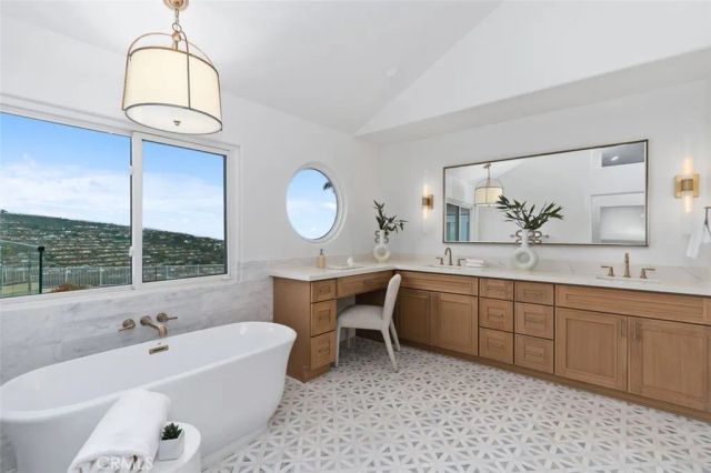 2001 Via Aguila, San Clemente, CA 92673
