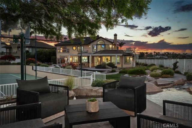 2001 Via Aguila, San Clemente, CA 92673