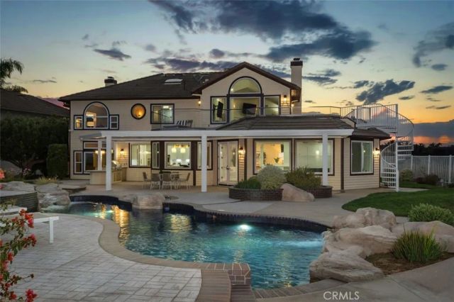 2001 Via Aguila, San Clemente, CA 92673
