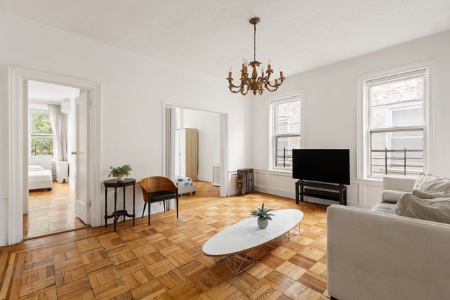 1633 CARROLL Street, New York City, NY 11213