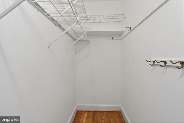2506 N UPSHUR ST, Arlington, VA 22207