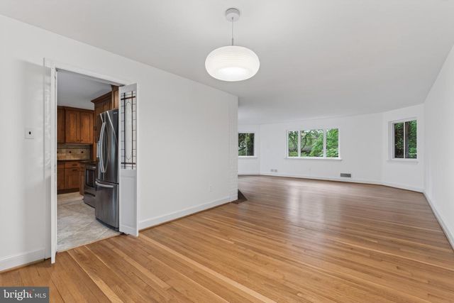 2506 N UPSHUR ST, Arlington, VA 22207