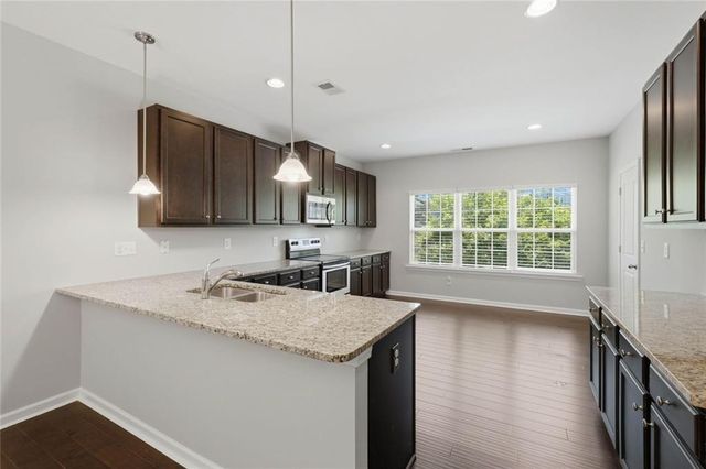 4326 Buford Valley Way, Buford, GA 30518