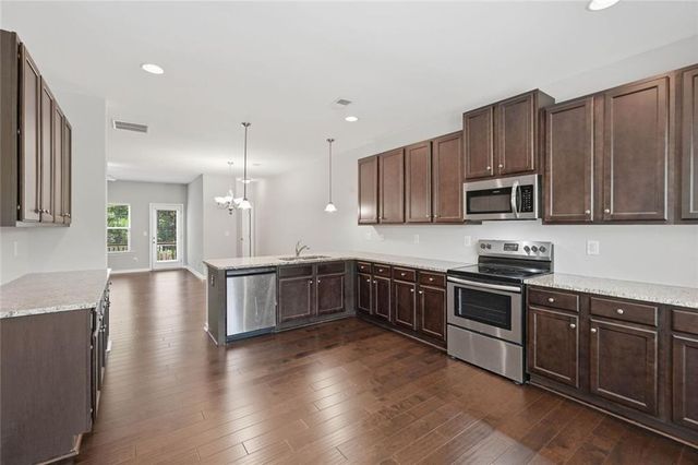 4326 Buford Valley Way, Buford, GA 30518