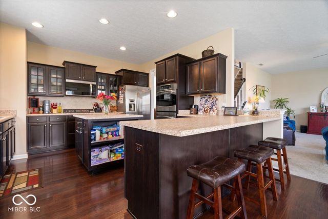 9647 Brook Meadow Drive, Mccordsville, IN 46055