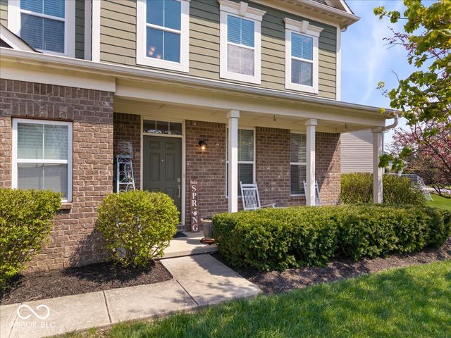 9647 Brook Meadow Drive, Mccordsville, IN 46055