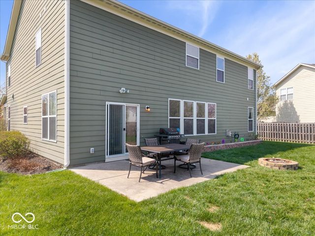 9647 Brook Meadow Drive, Mccordsville, IN 46055