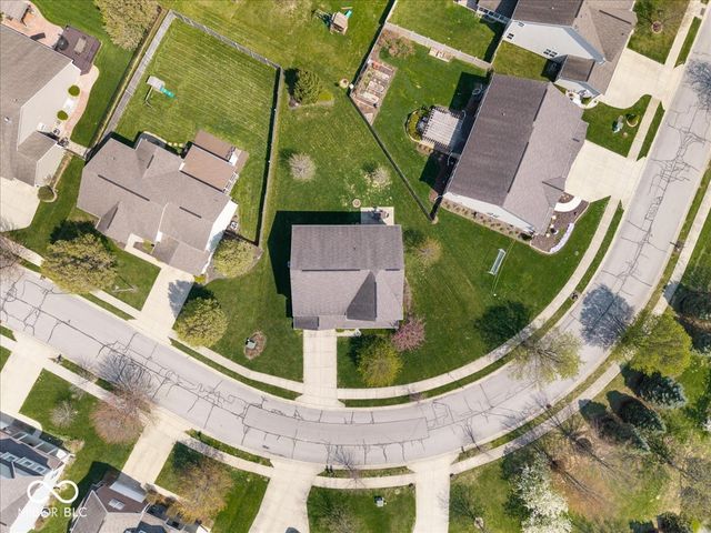 9647 Brook Meadow Drive, Mccordsville, IN 46055