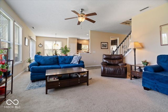 9647 Brook Meadow Drive, Mccordsville, IN 46055