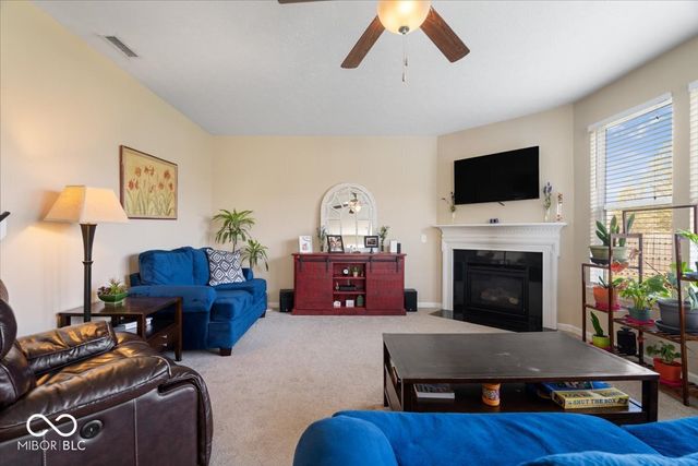 9647 Brook Meadow Drive, Mccordsville, IN 46055