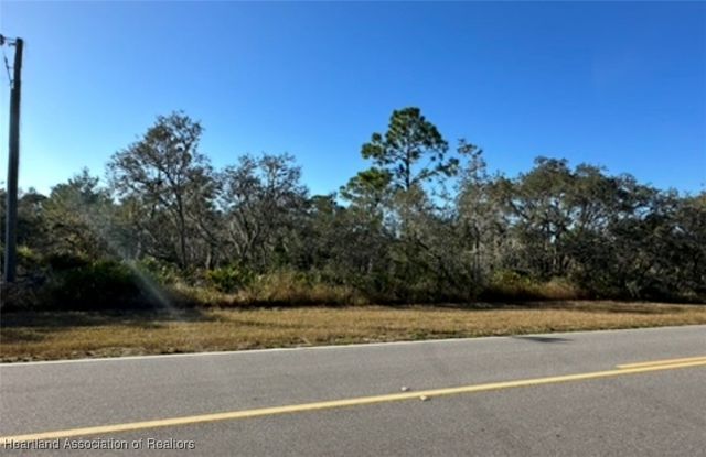 10525 S Orange Blossom Boulevard, Sebring, FL 33875